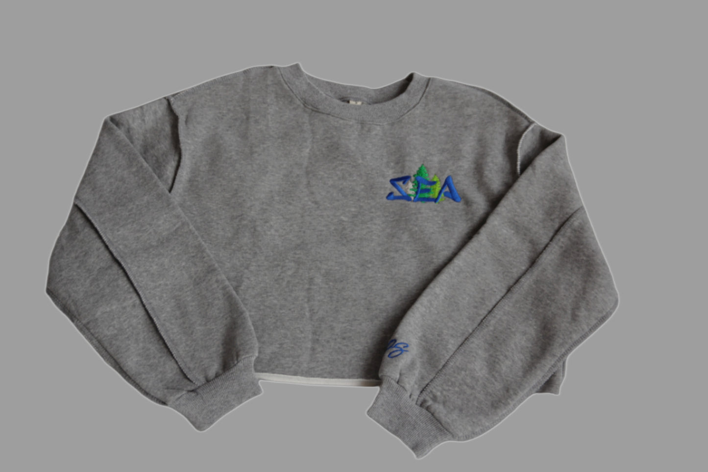 "SEA" Grey Pullover Cropped Top